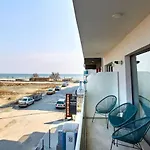 Black Sea - Mang Апартаменты Нэводари
