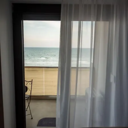 Black Sea - Munchen Apartment